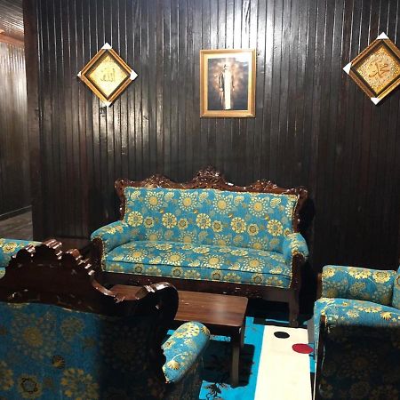 Mimi Guest House Syariah Pangkalan Bun Exterior foto